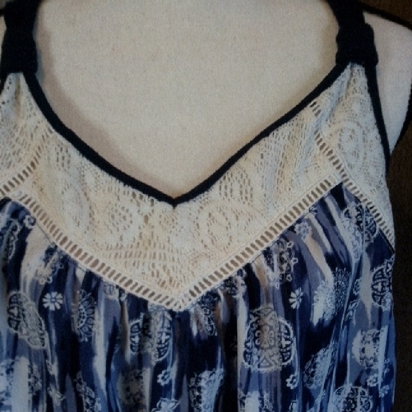 No Boundaries Navy and White Women's Top - Picture 6 of 6